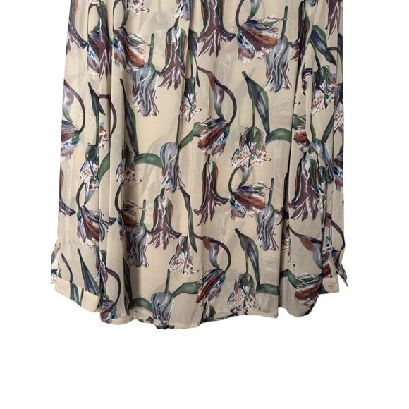 NWT PrettyLittleThing Plus 22 Sheer Floral Button-Up Blouse - Picture 11 of 15